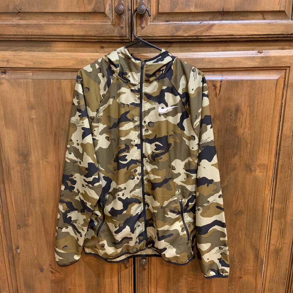 Nike Camo Windbreaker